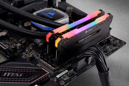 رم دسکتاپ DDR4 کورسیر مدل VENGEANCE RGB PRO ظرفیت 16 گیگابایت